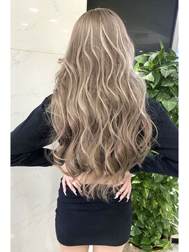 リア 大阪梅田(Ria) ～ミルクティー ハイライトシールエクステ～【Ria 大阪 梅田】