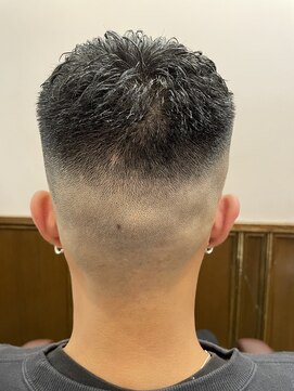 ヒロギンザ 神田店(HIRO GINZA) 濡れクロスキンフェード