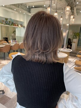 ロンド ロビン 栄(Lond robin) 【Lond robin】レイヤーボブ/くびれヘア/外ハネボブ