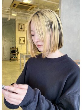 ロジェ(loje) 【loje】ミディアムストレート＊デザインカラー