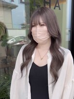 シェルハ(SHELHA)&nbsp;グレージュ ブリーチ レイヤーカット フェイスレイヤー