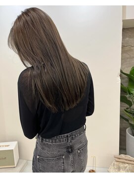 ツキヘア(TUKI hair) ブリーチなしの透け感カラー