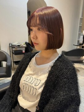 ダブル(W) 艶髪顔まわりレイヤーボブ/ピンクブラウン