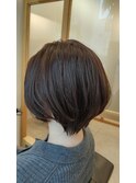 ショートボブ