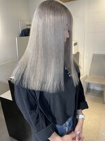 タオ 河原町(Tao) ホワイトベージュ