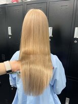 ワンズ ナゴヤ ヴィラ 名古屋栄(ONE's NAGOYA VILA) シアーカラー/カール/セミディ/姫カット