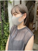 ミニボブ×オリーブベージュ