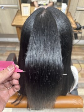 ラヴィエール(LAVIERE by R-EVOLUT) 髪質改善　縮毛矯正