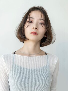 メゾンバイハバナ(maison by HAVANA) 20代30代大人かわいいくびれレイヤーボブ韓国黒髪スタイル