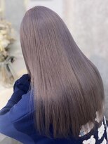 ラビス(Lovis)&nbsp;黒髪カタログ/ボブルフ/ネビージュ/小顔に見せるヘア/ワンレン