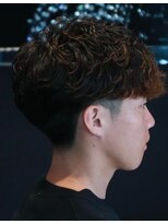イズミプラス(IZUMI+) メンズパーマ