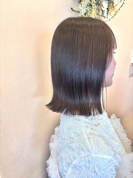 オール 学園前店(oar) オリーブベージュ×くびれボブ