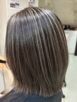 ギヴ 玉造店(Give) ハイライトベージュ ボブ