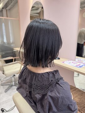 フィーカ(fika) レイヤーボブ