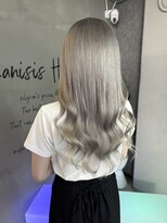 ラニシス ヘアー(Lanisis Hair)&nbsp;ブリーチ必須のハイトーンシルバー
