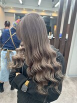 エミーバイモアムー(Emmie byMoremuu)&nbsp;【Ryuki】モカグレージュ