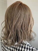 シア(sia)&nbsp;ハイグレージュ☆