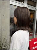 夏カラー×切りっぱなしハイライトベージュで大人可愛い