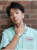 アクティブショート黒髪ツイストスパイラルパーマ短髪リクルート
