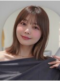 韓国風くびれミディアムボブハッシュカット