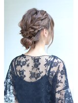 オーロ 西宮店(ORO)&nbsp;波ウェーブ編み込みアレンジ