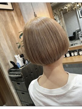 カフェアンドヘアサロン リバーブ(cafe&hair salon re:verb) 1番大好きなハイトーンボブ!