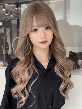 ロンドメリア 天神大名店(Lond Melia) 小顔に見せるヘア/ワンレン/ボブウルフ/ネビージュ/黒髪カタログ