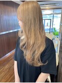 くすみベージュ