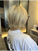 ショートボブ