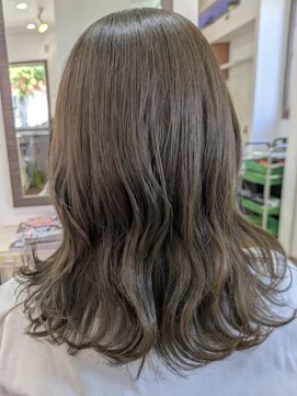 オブジェ ヘアープロデュース オリーブベージュ