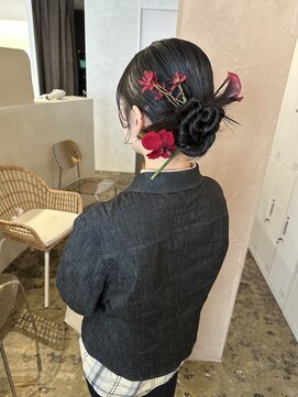 ユッカ 梅田(YUCCA) 【 YUCCA 】大人可愛い黒髪ストレート/切りっぱなし/アレンジ