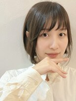 レメディフロムキン(REMEDY from KIN)&nbsp;光を透かす柔らか前髪のコンパクトボブ