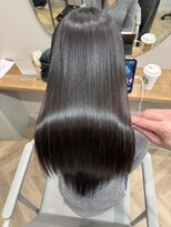 ホワイト(WHITE)&nbsp;美髪矯正【岡山駅/髪質改善/縮毛矯正】