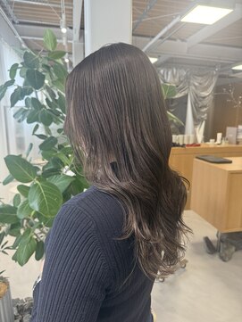 イロバイエンピー(iRo by enppy) olive brown