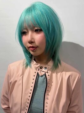 ブロック ジャポン(bloc japon) ターコイズカラー  レイヤーボブウルフ/長峯千紘