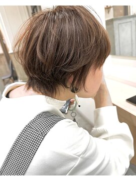レト 梅田店(LETO) ウルフショート