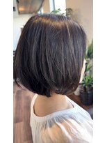 エスト(est.)&nbsp;ショートボブ×ミネコラトリートメント　20代30代40代50代