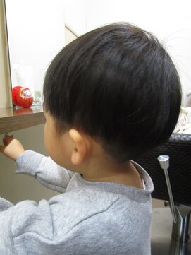 コアフィールフィス(COIFFURE fils) 【見附　今町】キッズカット　刈り上げマッシュ