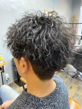スカイフィールドヘアー(SKY FIELD HAIR) ツーブロックツイストスパイラル