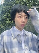 バズ(BUZZ)&nbsp;ブルーな黒髪_ブルベ冬