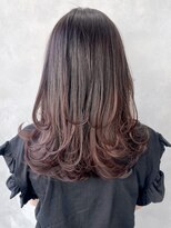 アイティー バイ アルバム 中野店(IT by ALBUM)&nbsp;レイヤーカット_チェリーブラウンフェミニンロング_ba403681