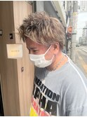 MEN'S HAIR メンズハイトーンカラー×金髪ウルフ