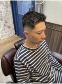 ワイルドアップバング　スキンフェード　メッシュ
