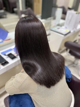 ハピネスフィール 宇治店(Happiness FEEL) 20代30代 髪質改善 縮毛矯正 グレージュ トリートメント 美髪