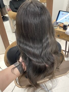 リル 茅ヶ崎(Liru:) ホワイトグレージュ/デジタルパーマ/チェリーブラウン/茅ヶ崎駅