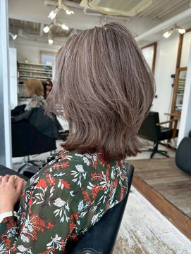 ハーツ(Heart's) 大人可愛い20代30代40代50代前下がりショートボブ丸みショート