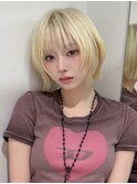 石塚／ぱっつん顔まわりウルフブロンドタッセルレイヤーボブ新宿