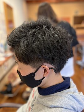 ヘアーフリーティー Hair freety 七三エアリーショート