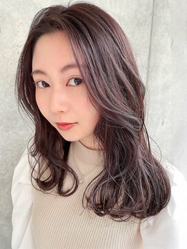 シロ(SiLO) 大人のやわらかい透明感ピンクラベンダー ×くびれレイヤー/天神