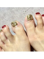 ヘアーアンドネイル キ アンティ(Hair&Nail Ki anty) キラキラゴールド×ボルドーフット